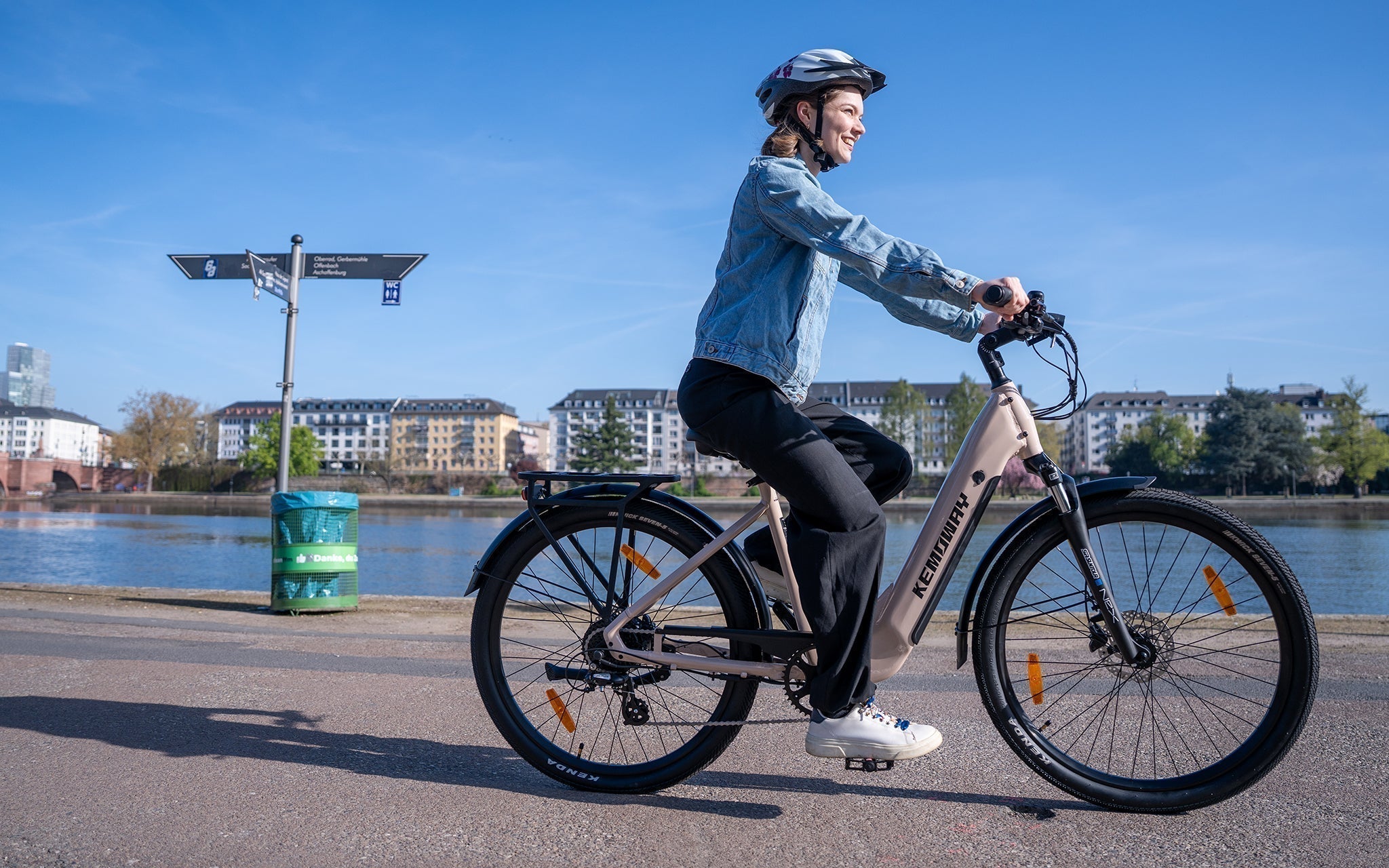 Vélo Électrique Femme : Le Kemoway K5R, Élégance et Performance